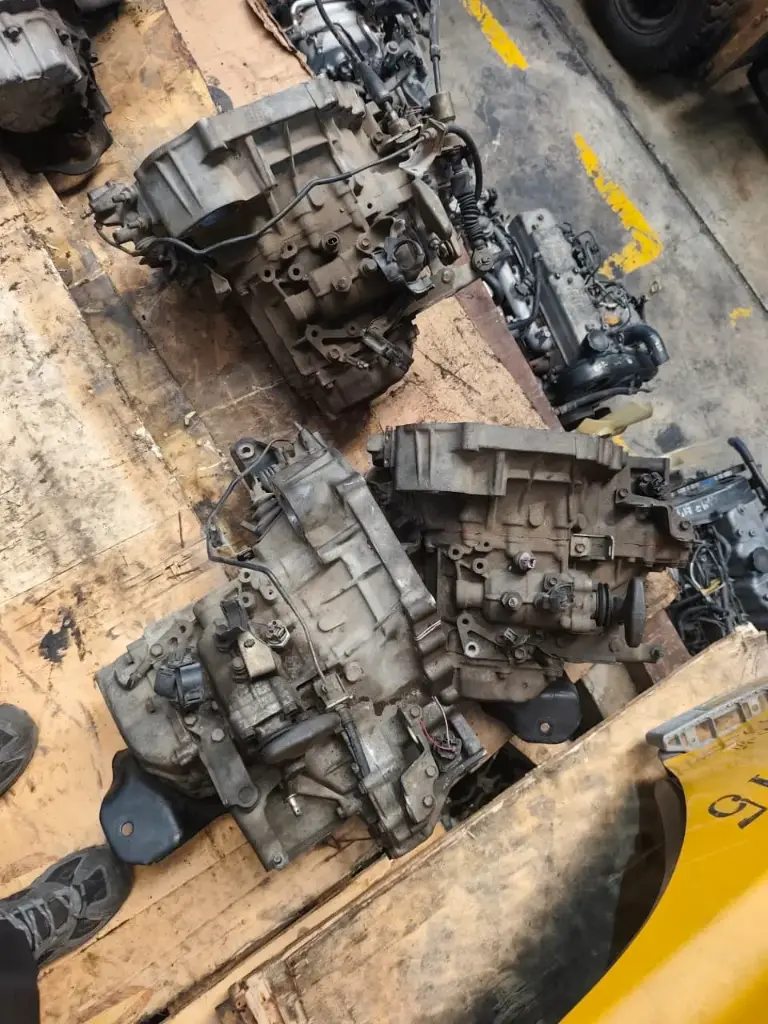 Caja mecánica 2az rav4 4*2