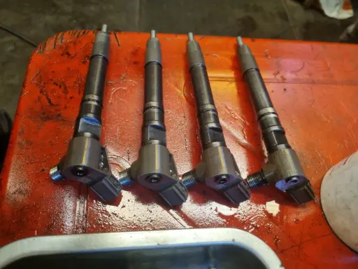 Inyectores 1gd denso originales Hilux 2 pines
